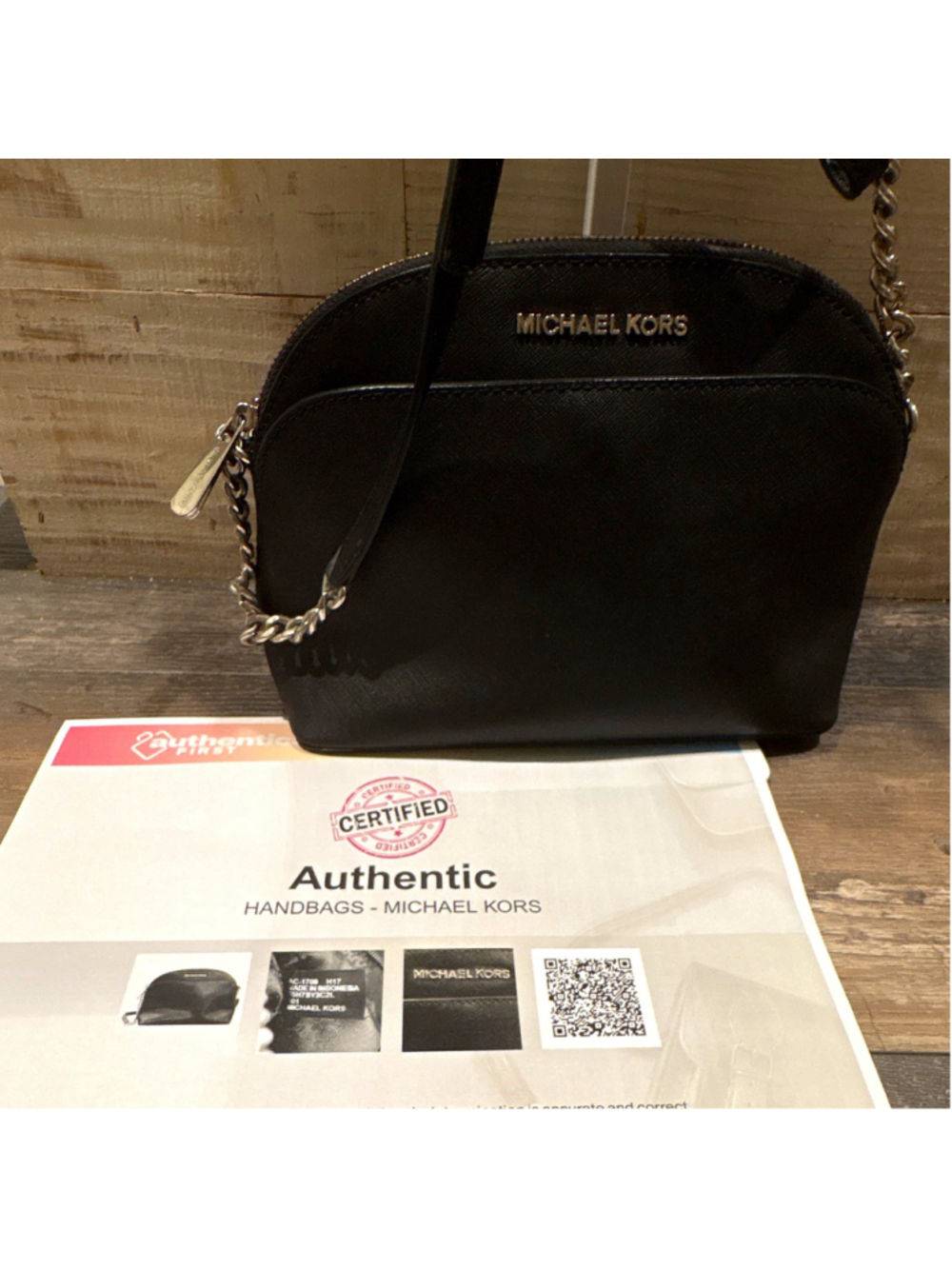 Michael Kors Black Dome Crossbody Bag Chain Strap Zip Small Silver Detachable